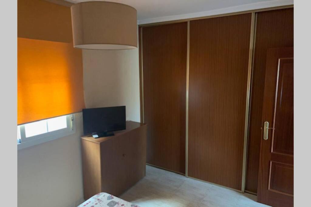 Apartamento 3 Dormitorios En La Playa De Almeria. Roquetas de Mar Esterno foto