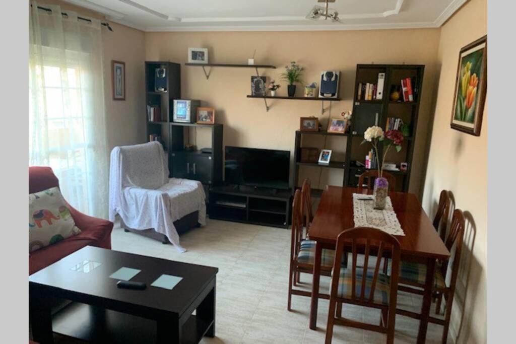 Apartamento 3 Dormitorios En La Playa De Almeria. Roquetas de Mar Esterno foto